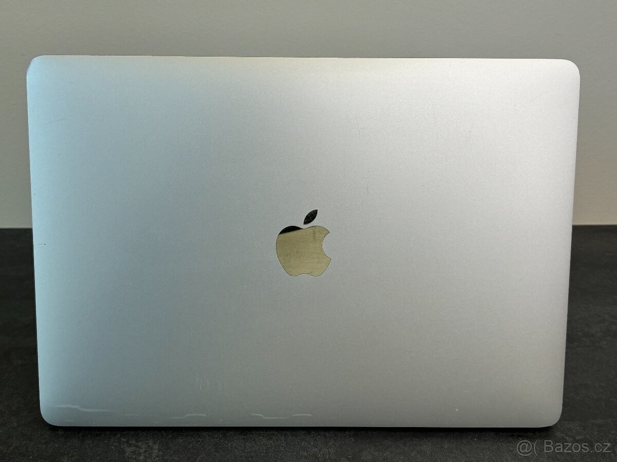 MacBook Pro 13'' 2017 / i5 / 8GB / 128GB SSD - DPH - 6