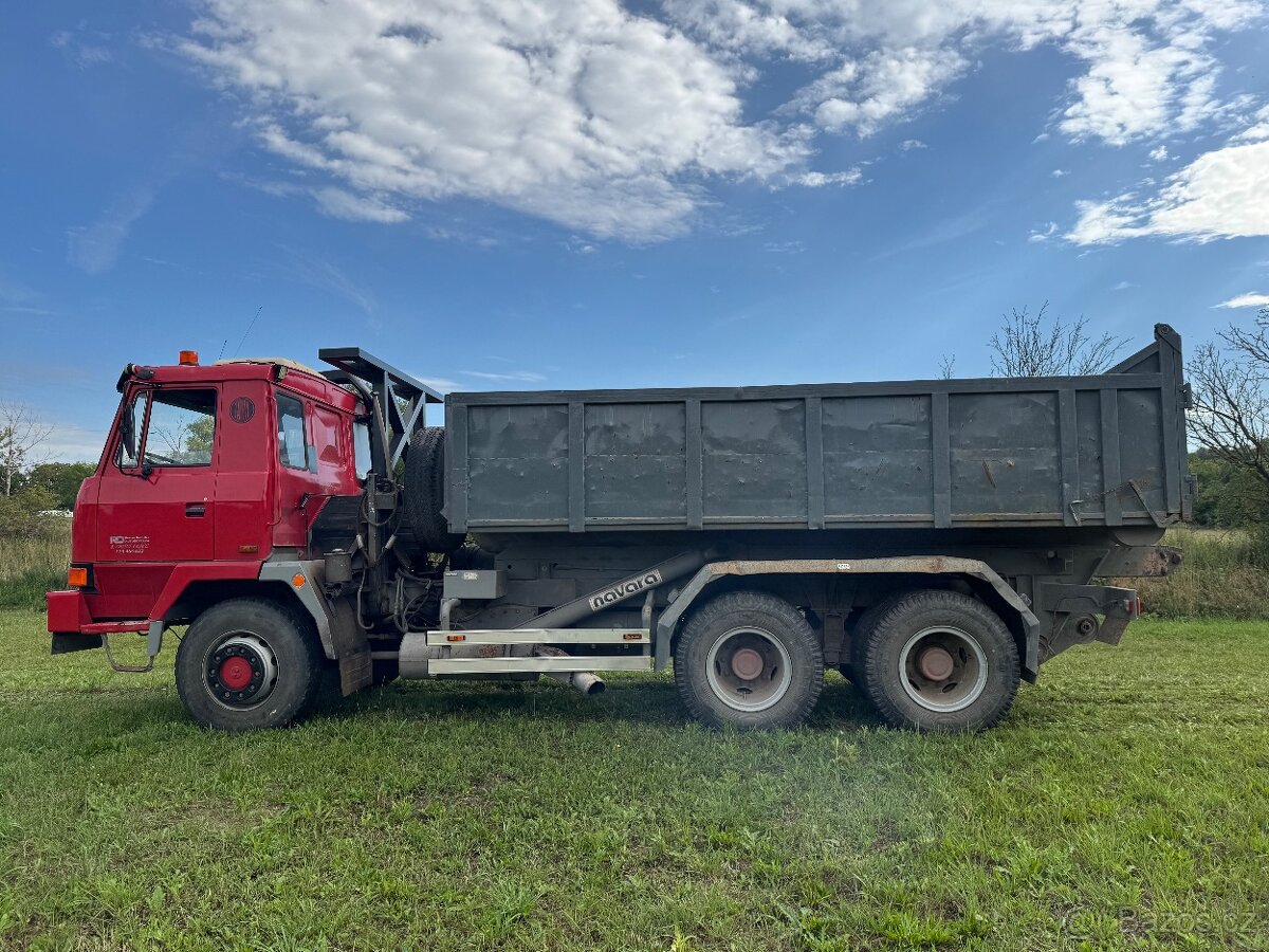 Prodám Tatra 815 kontejner spodní hák,Traktor - 6