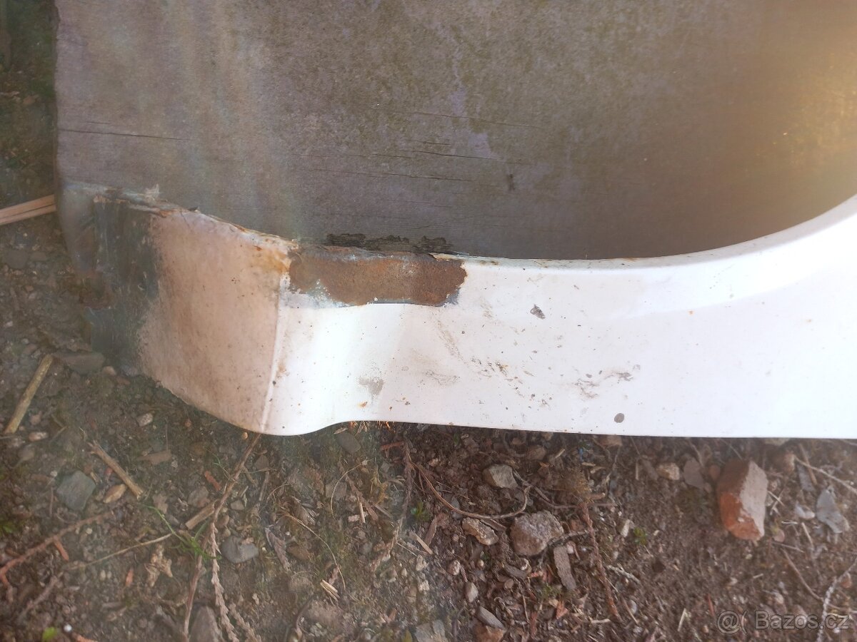 Škoda Octavia combi 1.9tdi 66kw blatník blatníķy - 6