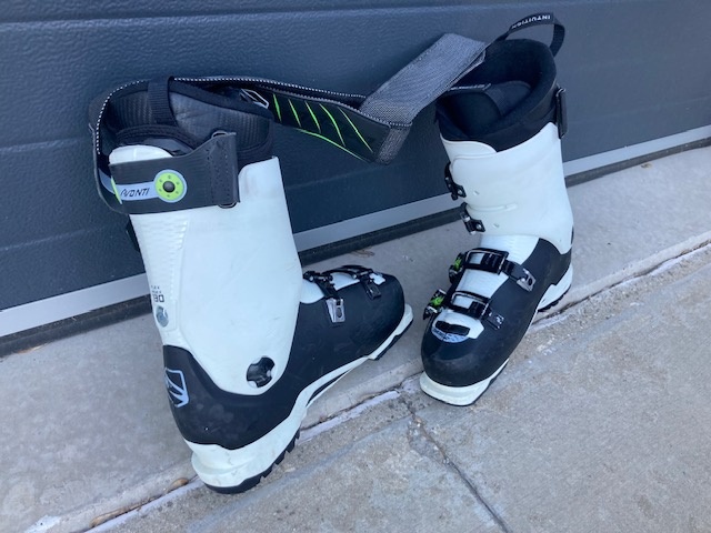 ATOMIC NORDICA FISCHER VOLKI - 6