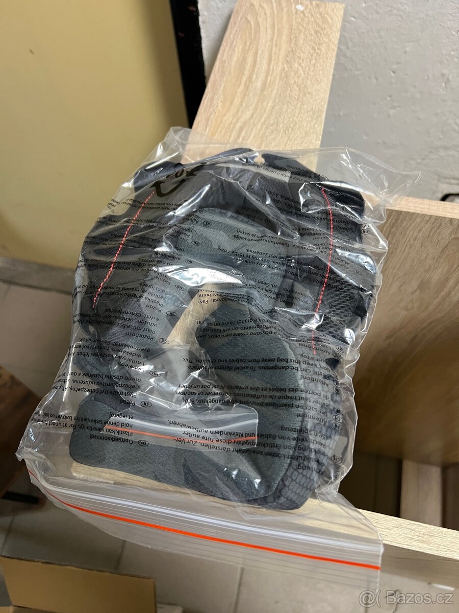 Výklopná helma na motorku ULTIMATE SPEED - 6