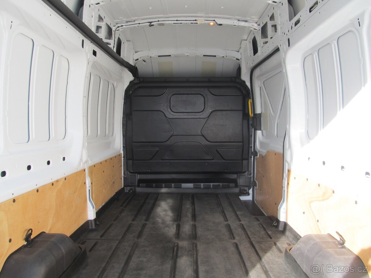 Ford Transit 2.0 TDCI L4H3 JUMBO ČR 1.maj - 6