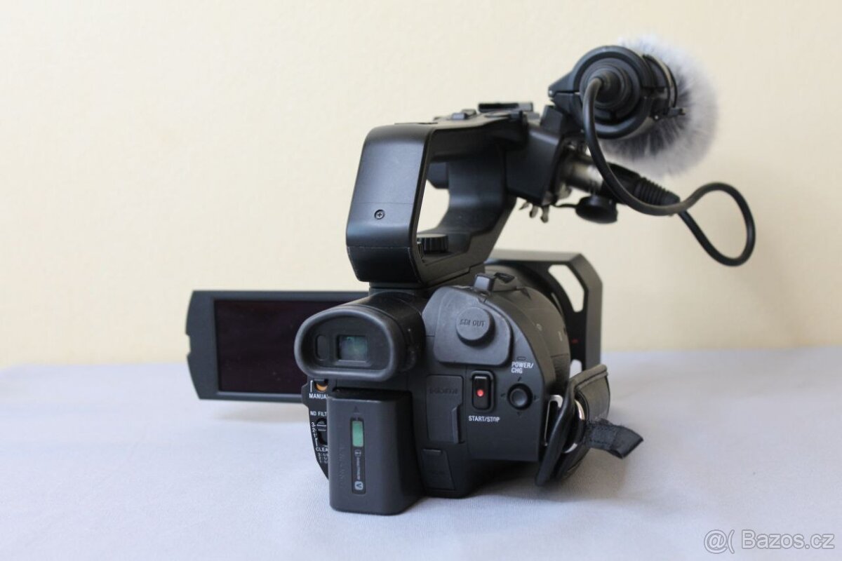 SONY PXW-X70 + ECM-XM1 MICROPHONE - 6