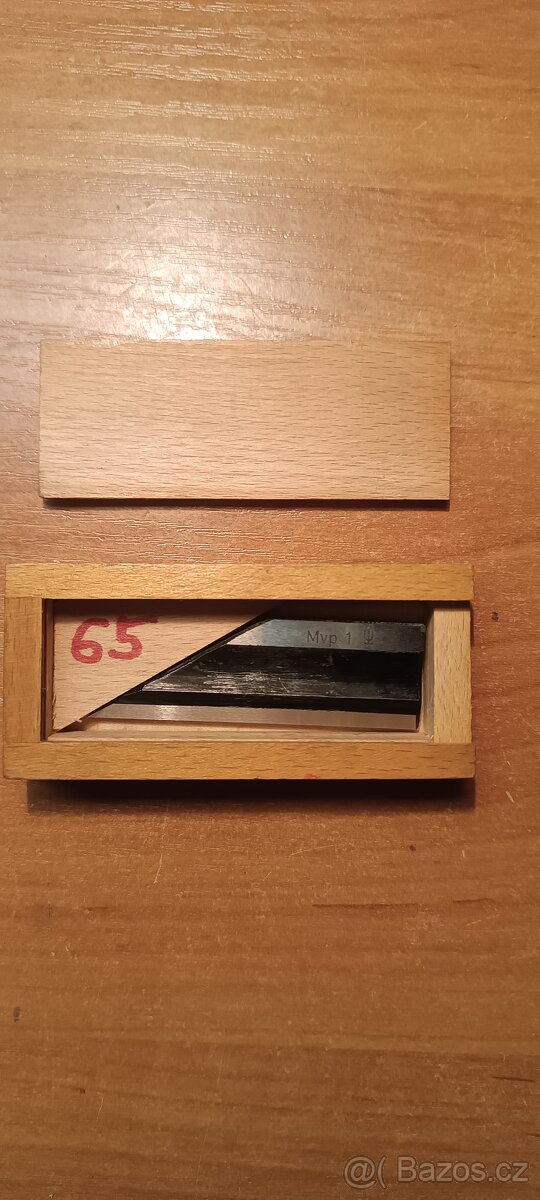 NOŽOVÉ PRAVITKO ČSN 253741 - 6