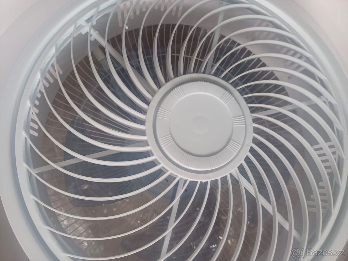 Nové velké stropní svítidlo s ventilátorem - 6