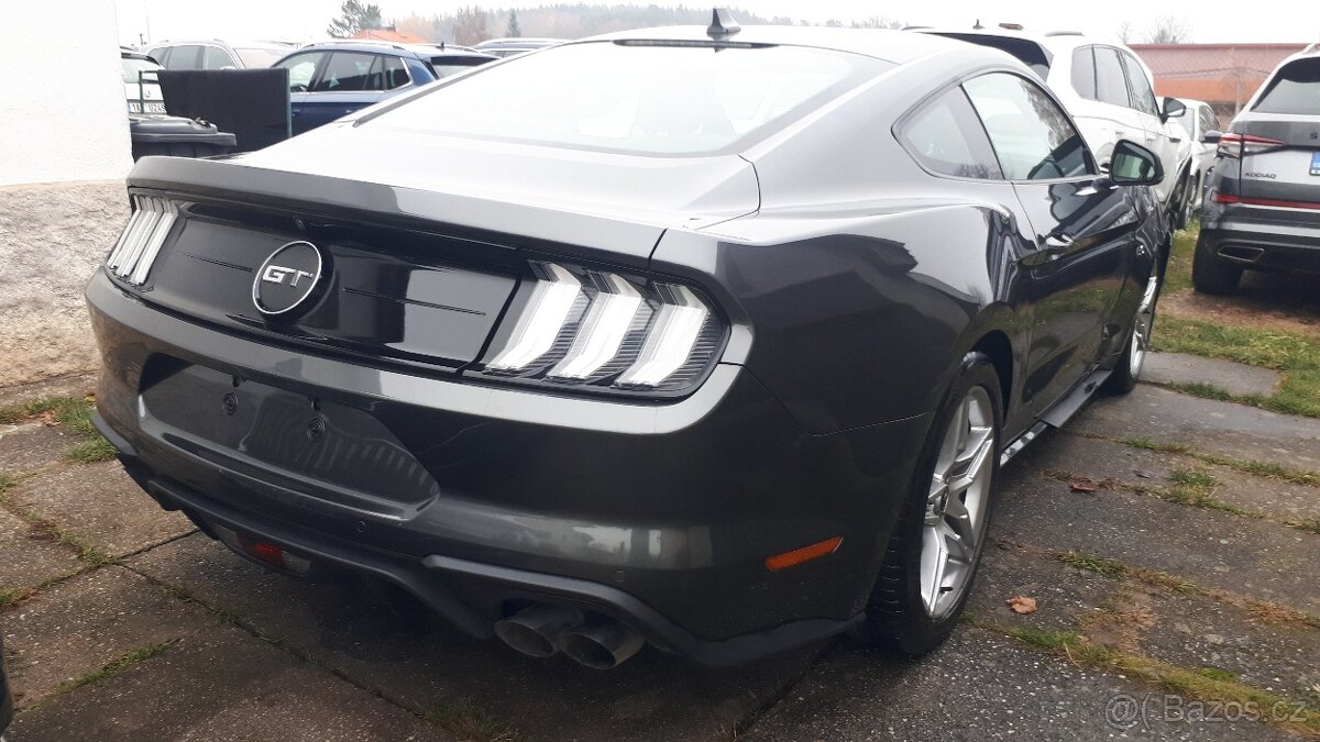 Ford Mustang 5.0 V8 330kW r.v. 2020 EU VERZE - 6