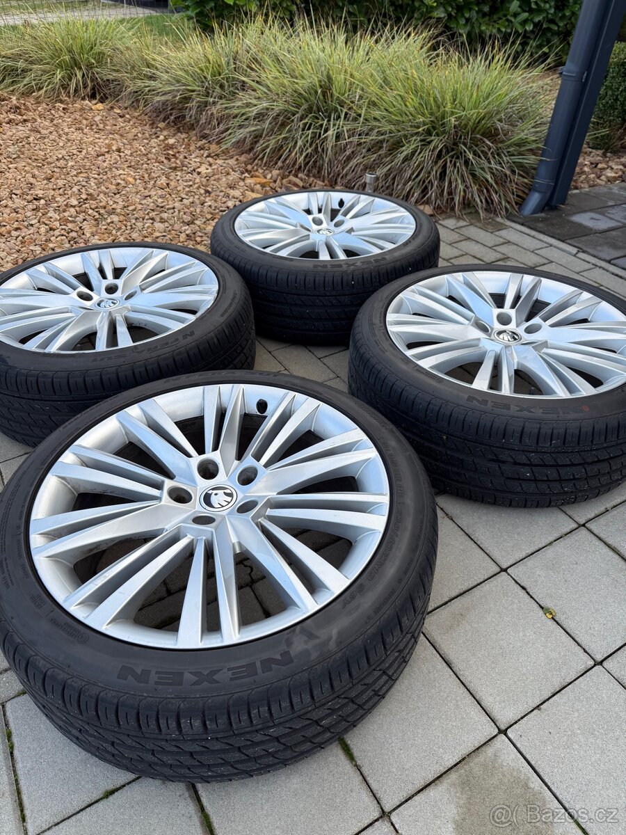 SLEVA-10k R19 5x112 Škoda Superb originál - 6