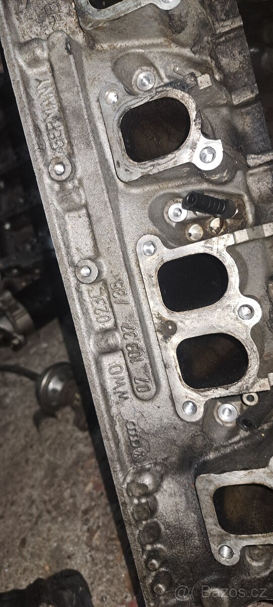 Hlava valcu motoru Vw Touare V10 AYH - 6