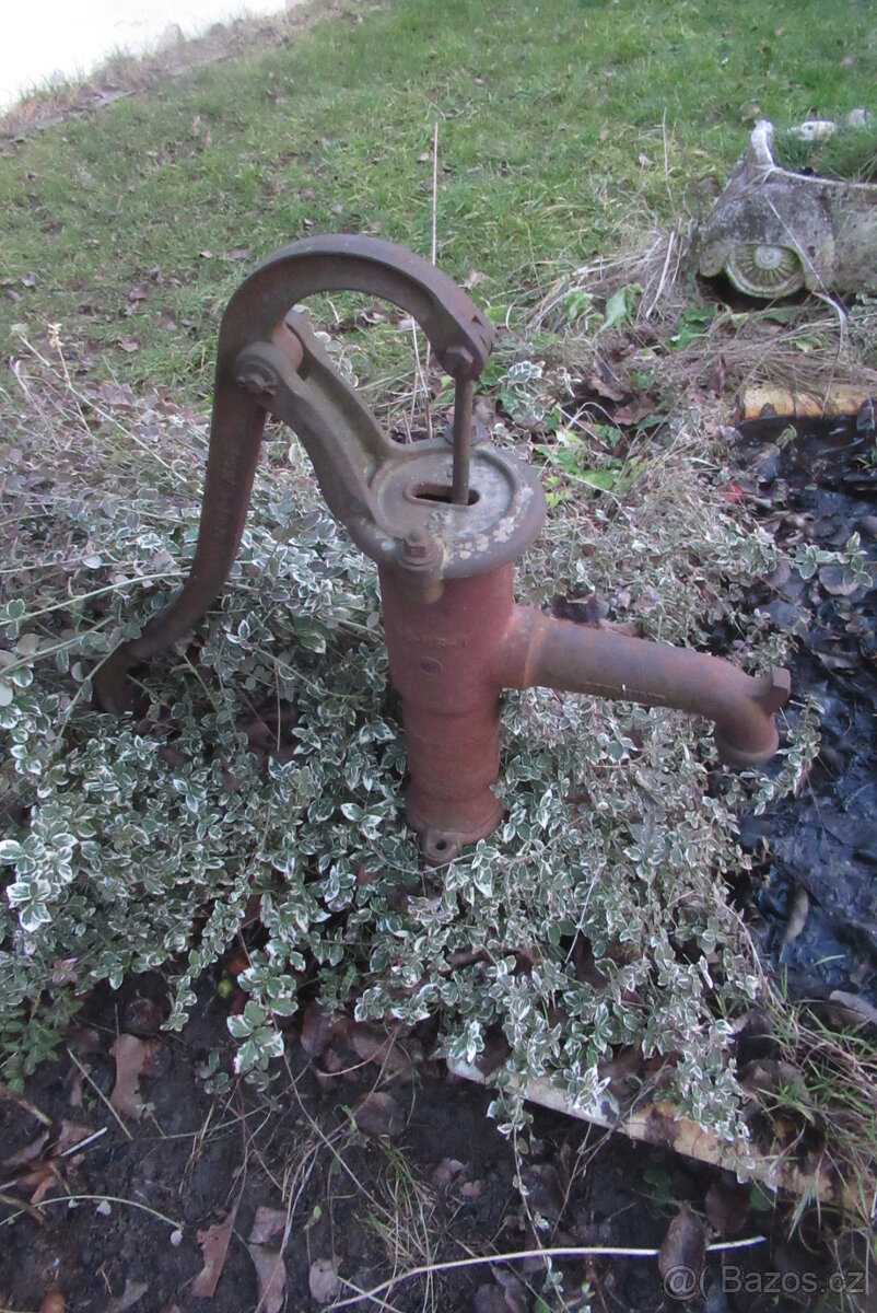 topeniště gril na zahradu a polička dřevěná - 6