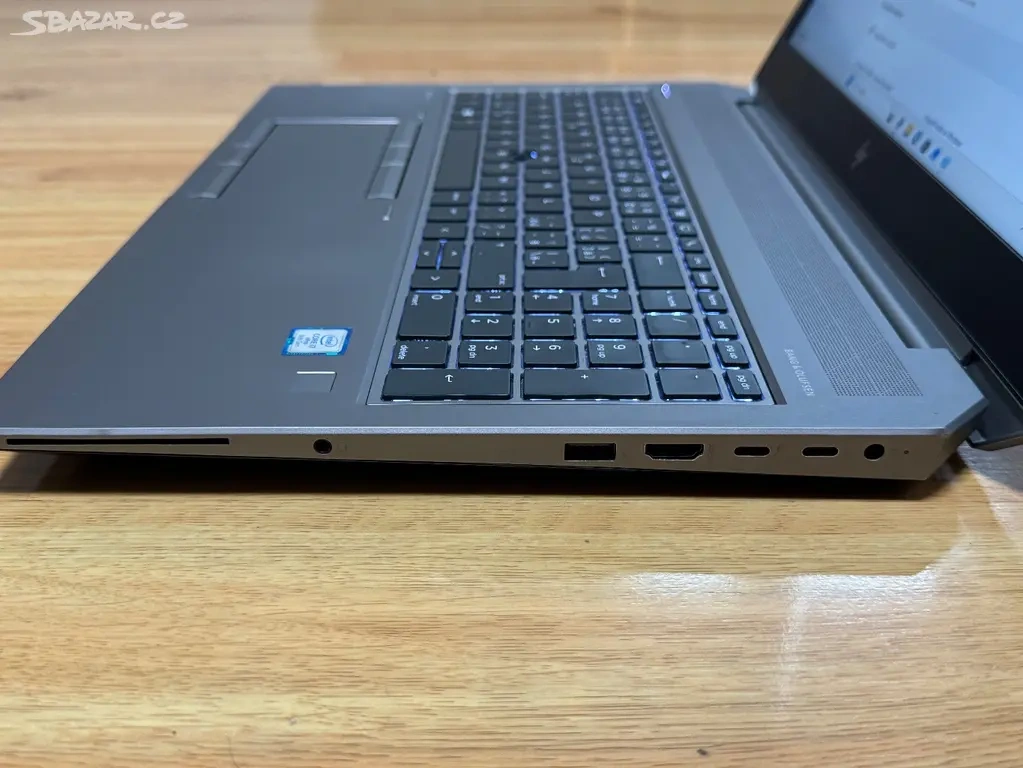 HP ZBOOK 15 G5 pracovní stanice - 6