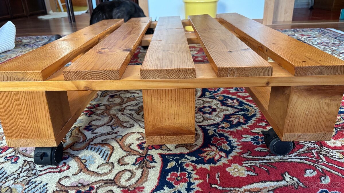 Konferenční stolek z palet - 6