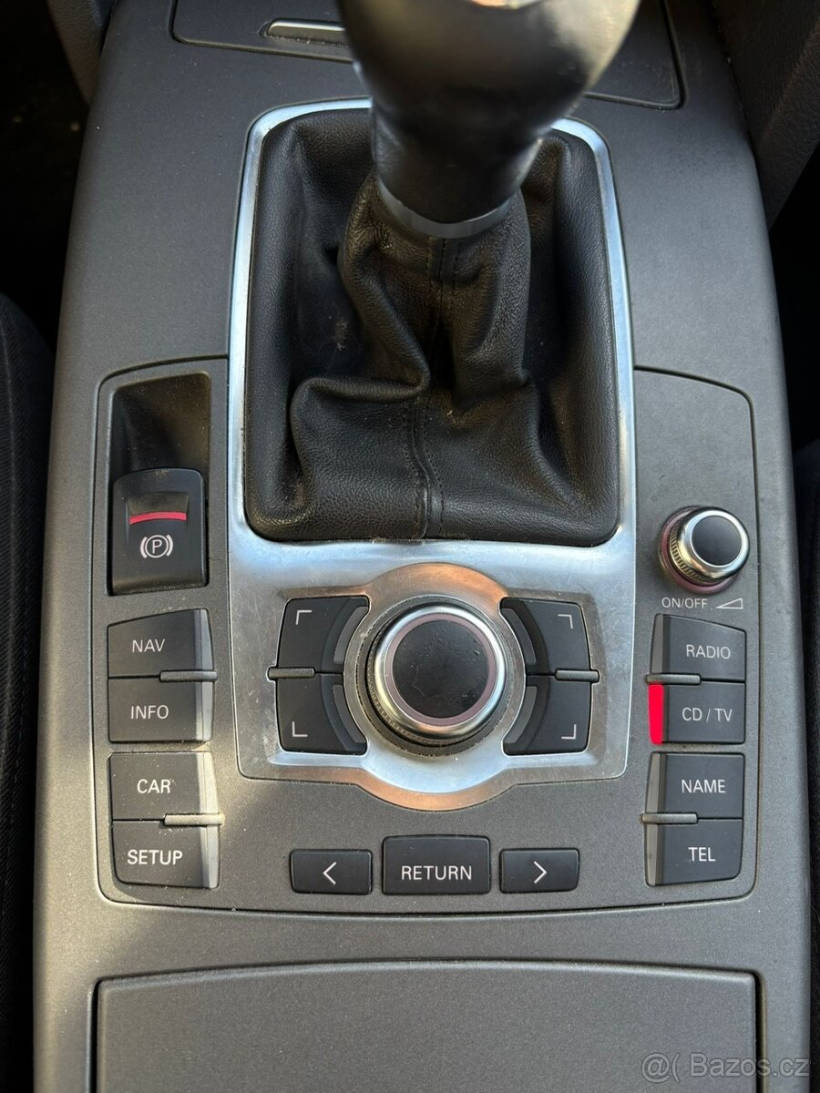 AUDI A6 2.4 V6 MANUÁL 6 RYCHLOSTÍ - 6