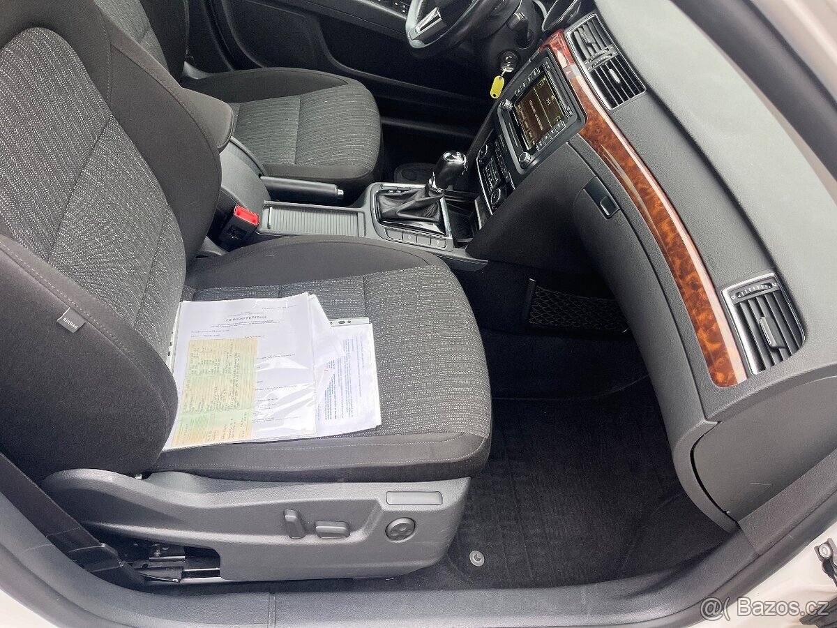 Škoda Superb 2 facelift 2014 125kW DSG Elegance - 6