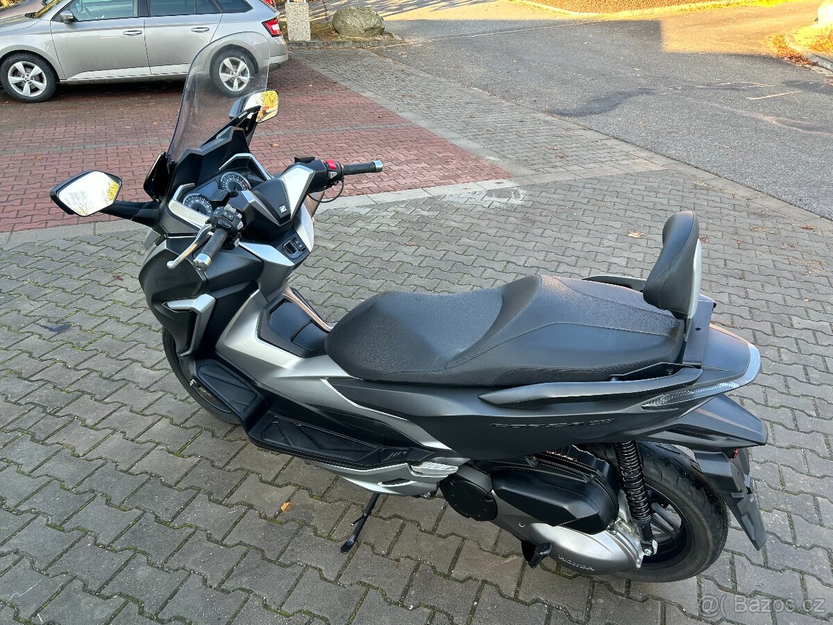 Honda Forza 300 2019 - 6