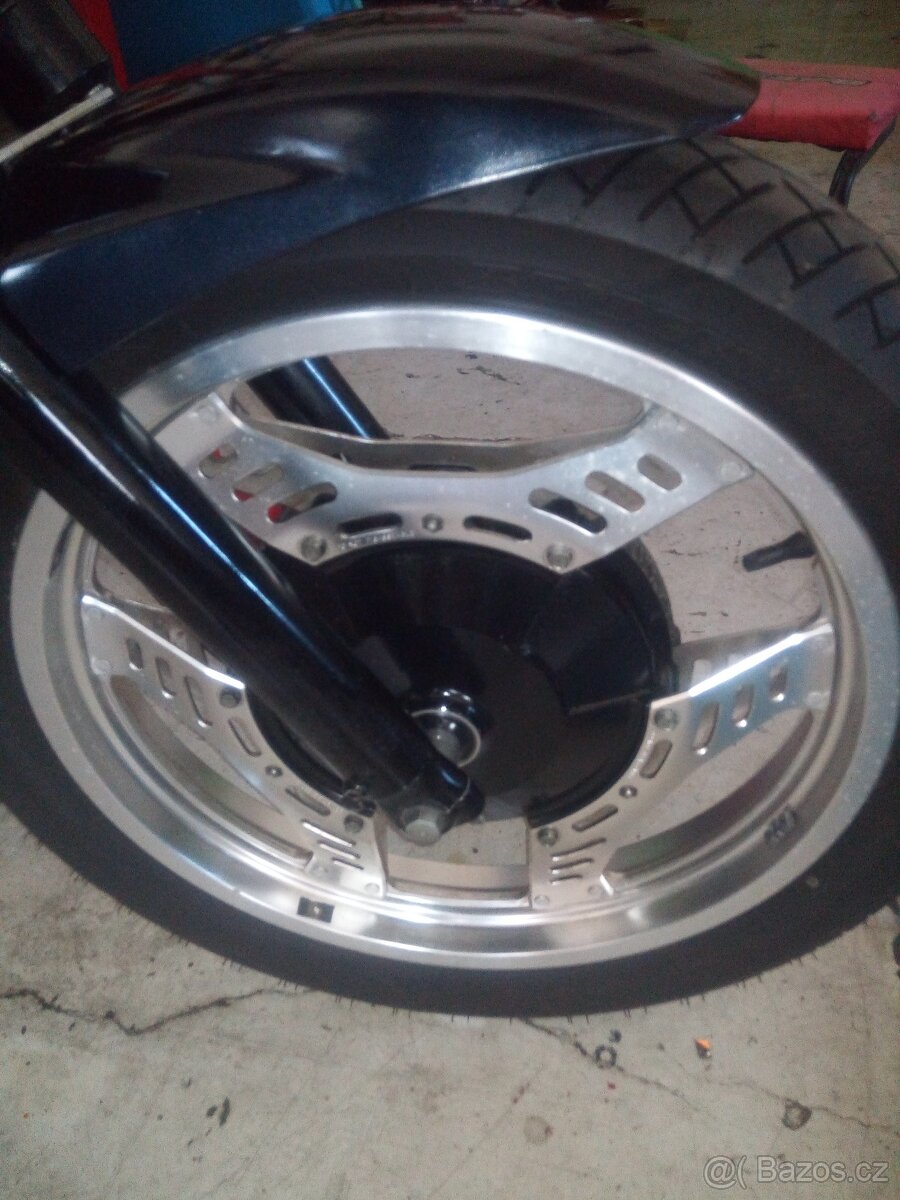 Honda VT 500 - 6