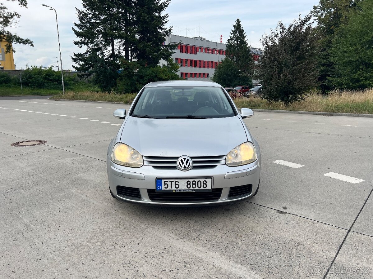 Prodám Wolkswagen Golf 5 1.6 74KW - 6