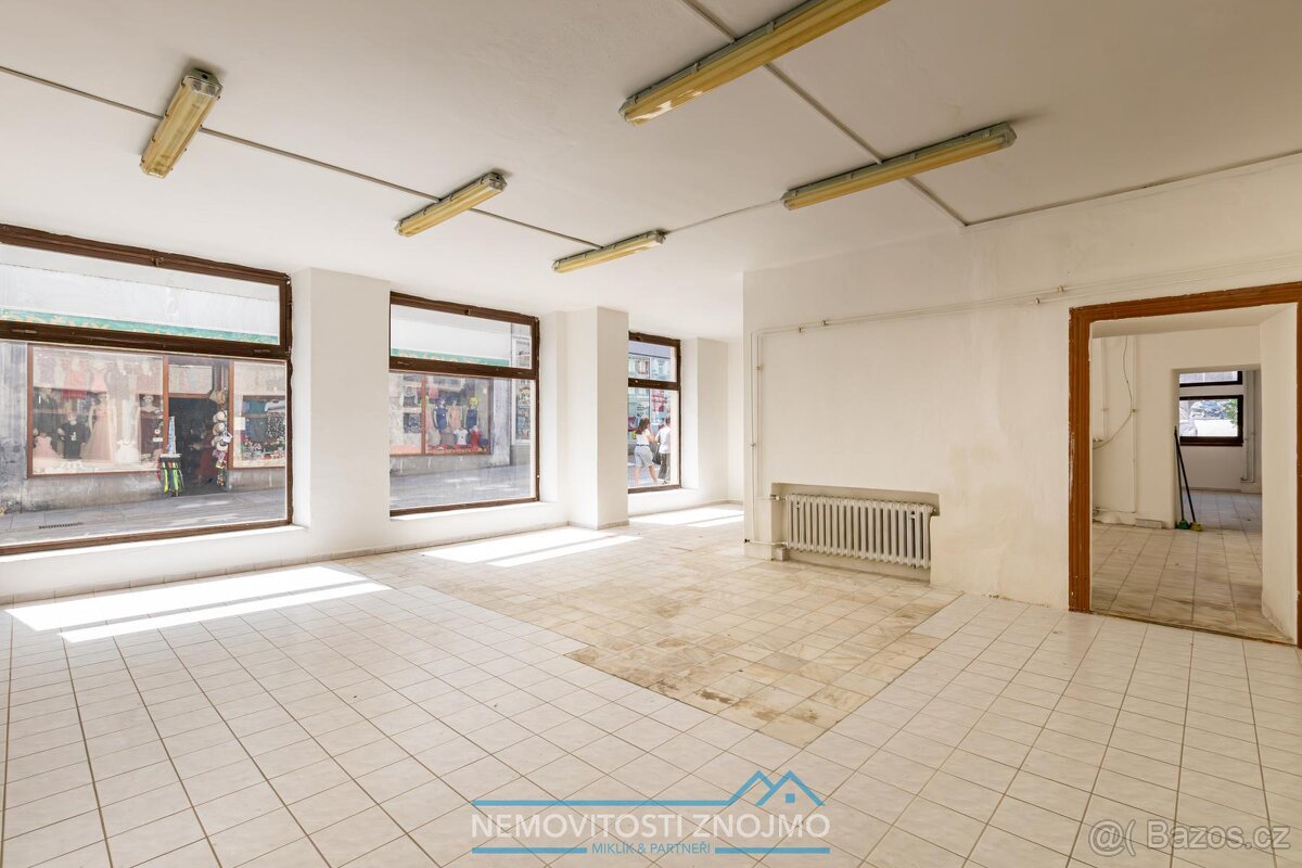 Prodej činžovního domu, centrum města Znojma, ul. Horní námě - 6