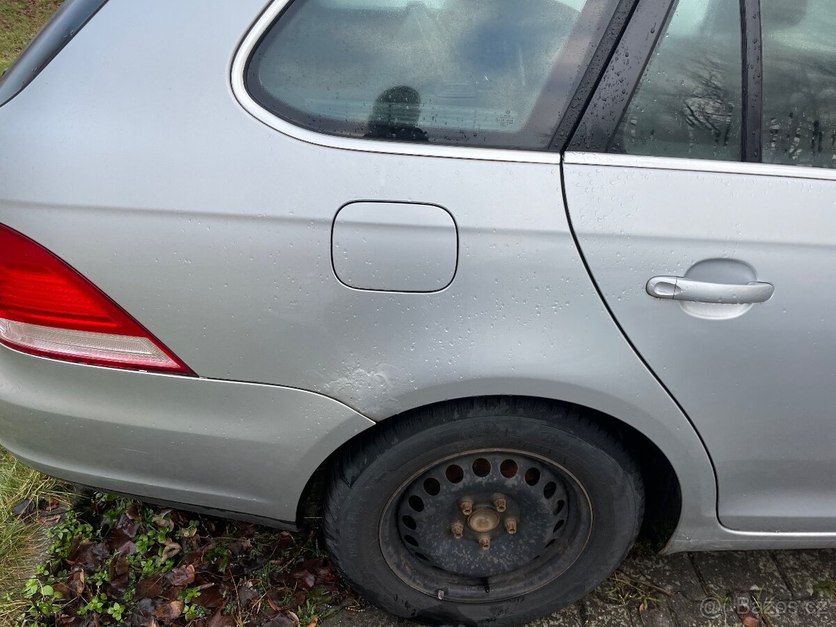 PRODÁM VOLKSWAGEN GOLF V 1.9 TDi - 6