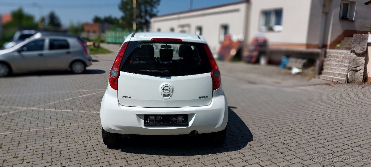 Opel Agila 1,0 benzin 2010 - 6