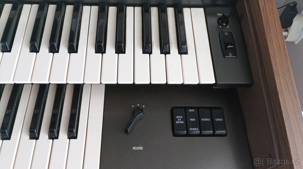 Varhany Yamaha B - 30R - 6