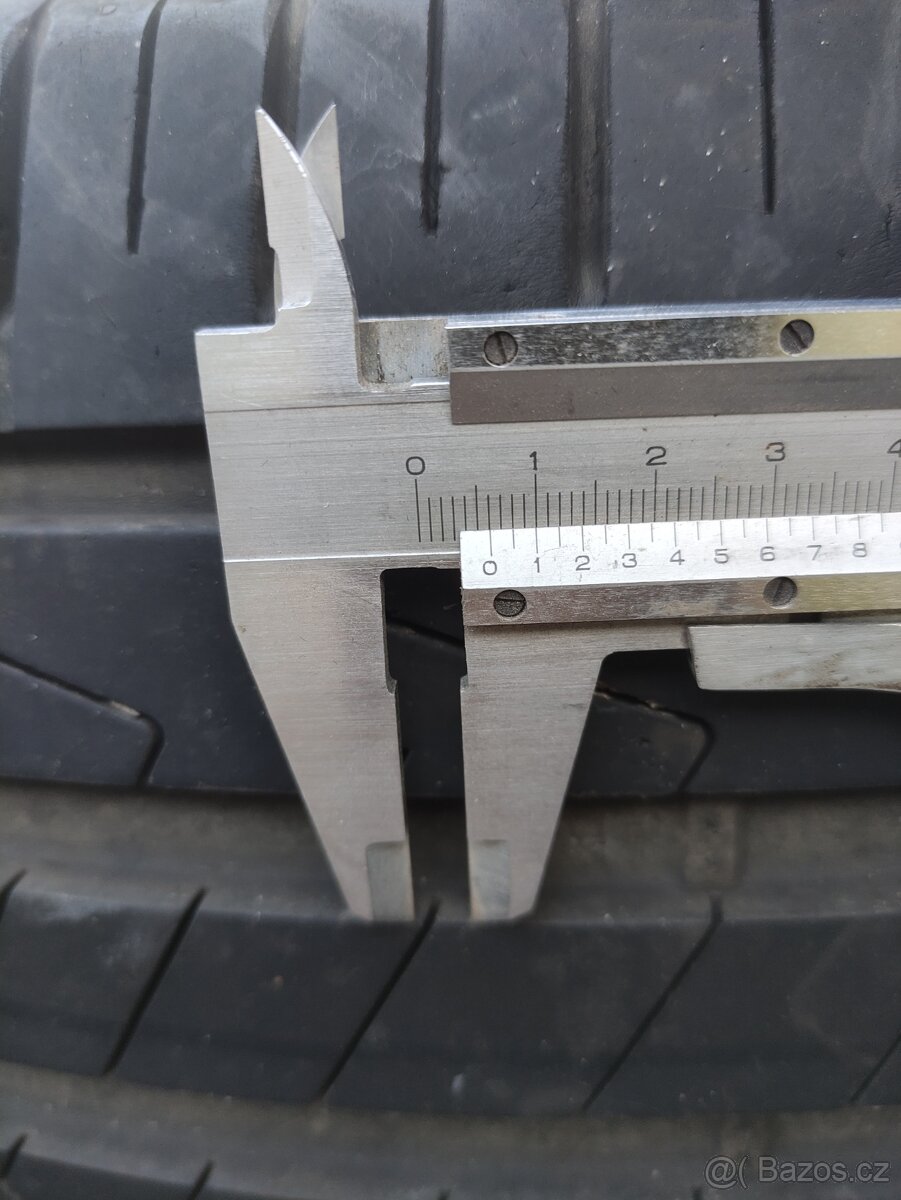 Letni pneu Hankook 235/55 R18. - 6