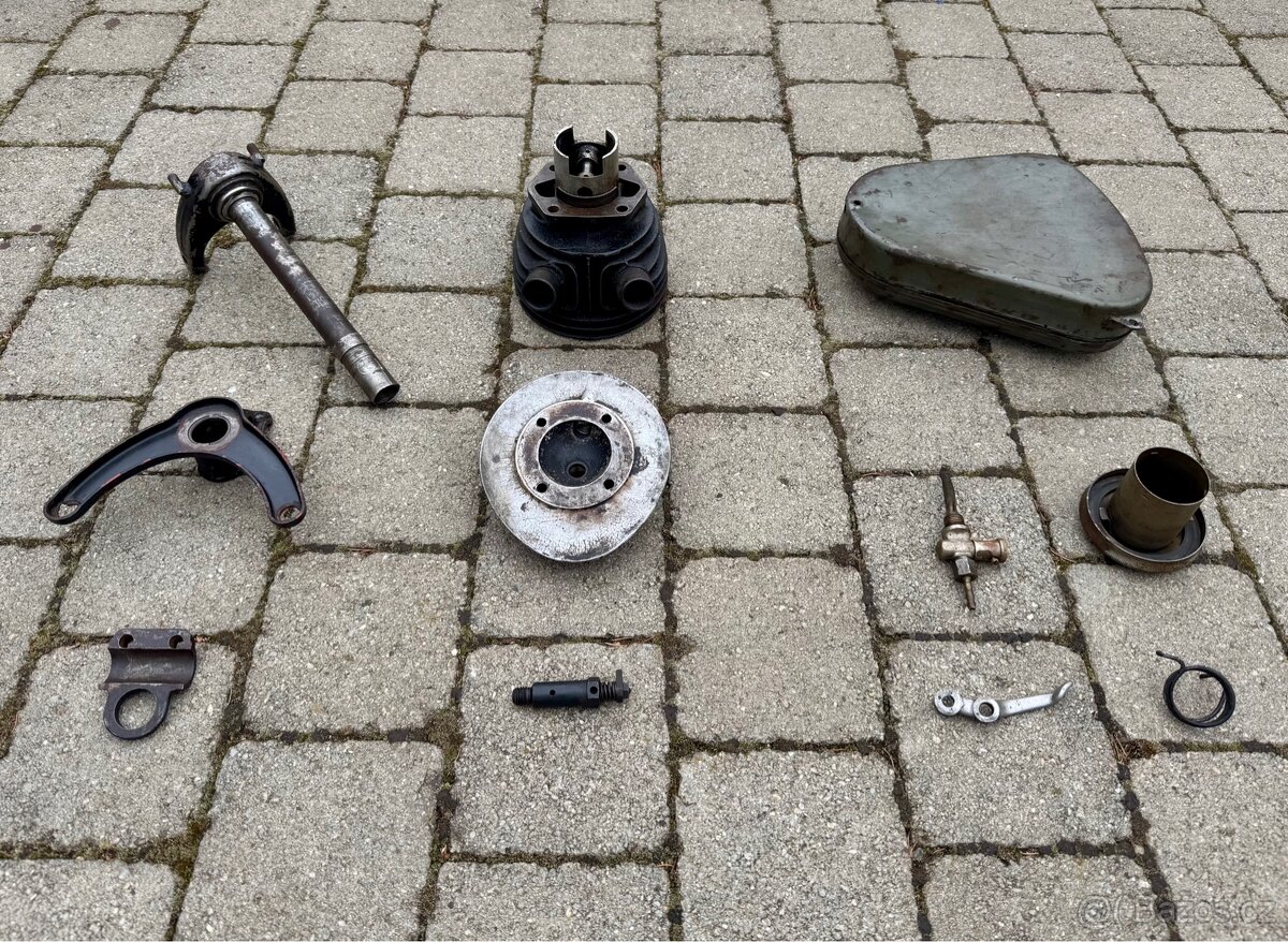 ČZ 125 B T - dily - 6