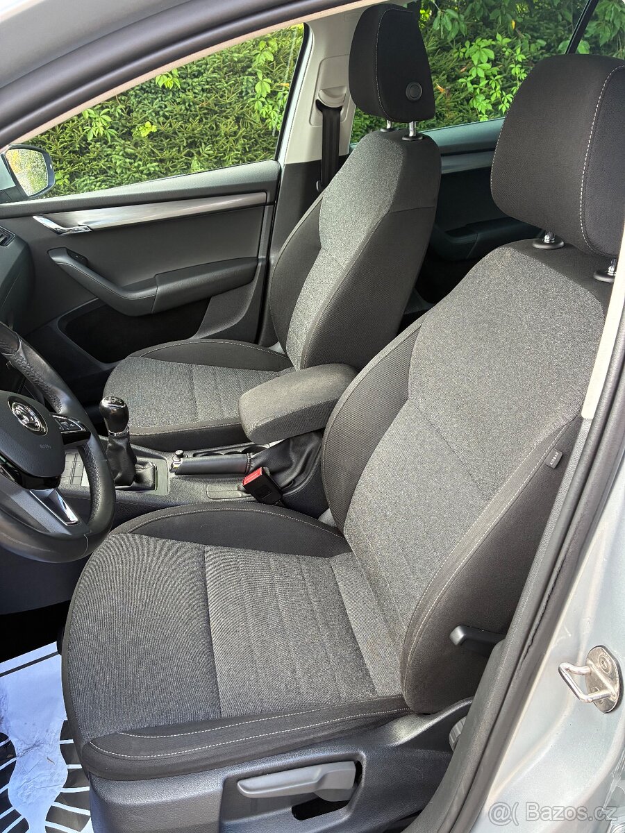 Škoda Octavia kombi 1.5 tsi - 6