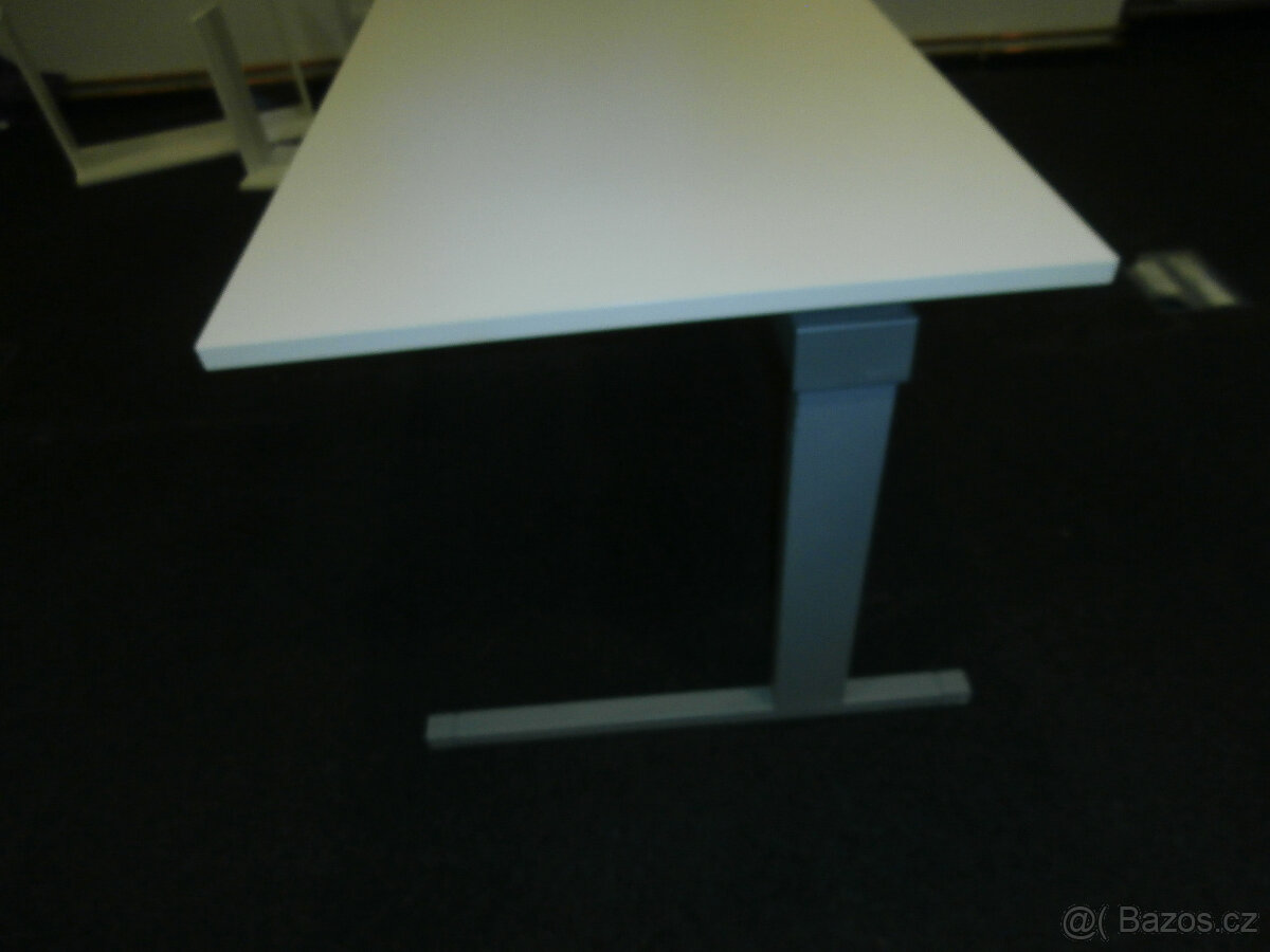 Ponk stůl pracovní lehký montážní dílenský za 1.000 kč - 6