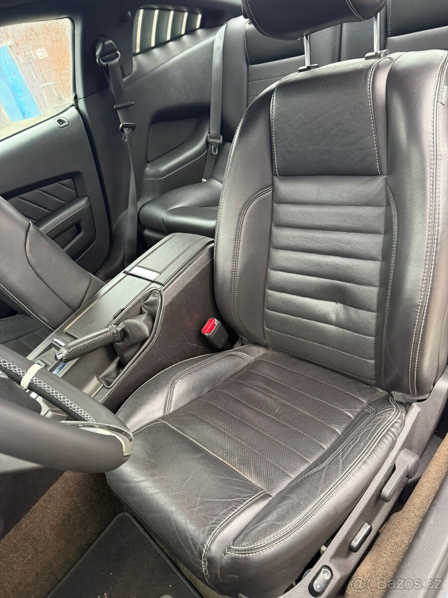 Ford mustang 2013 premium 3.7 - 6