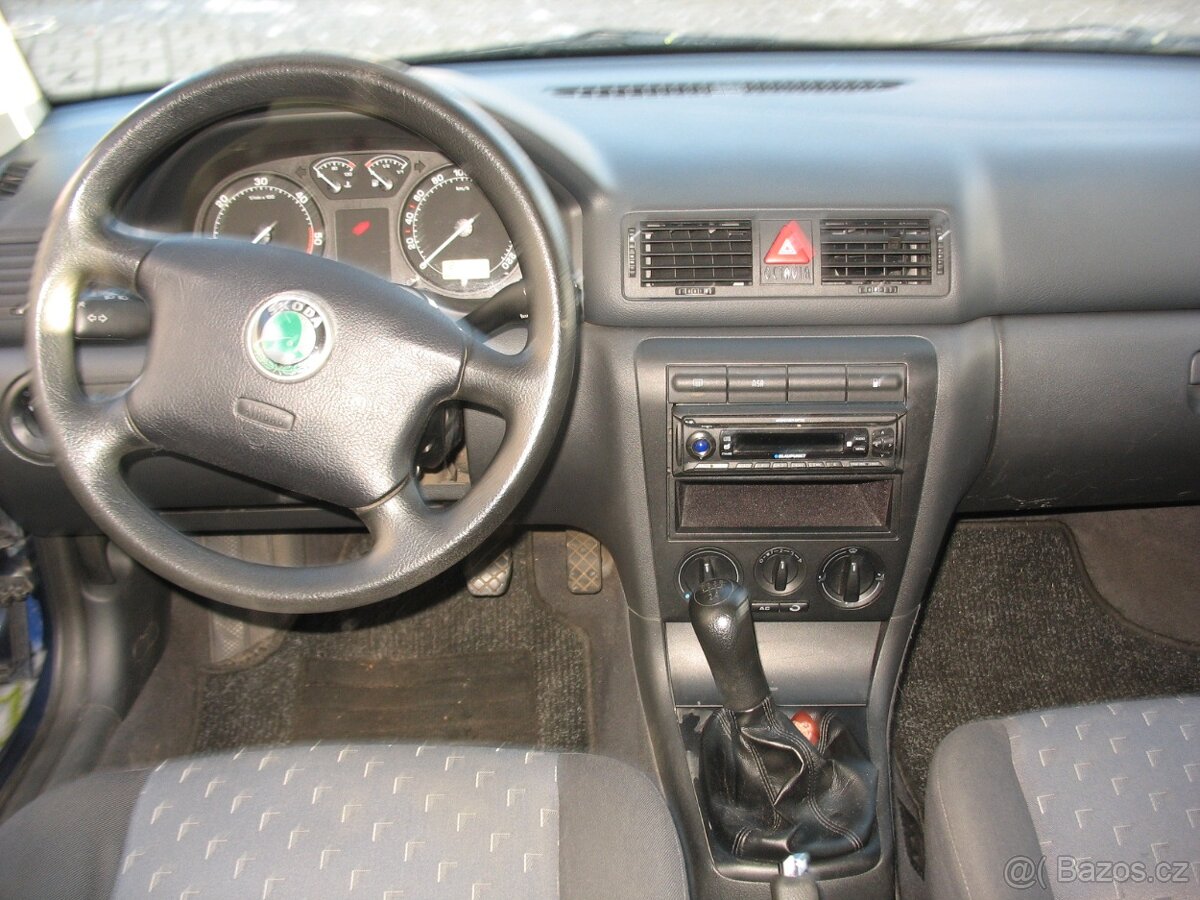 Octavia combi 1,9 TDi-81 kW, 60.000,-Kč - 6
