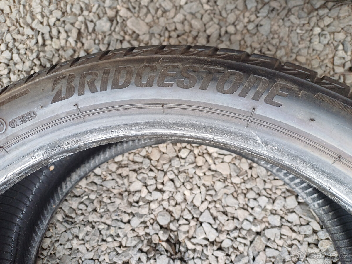 Letni pneu Bridgestone 225/40/18 92Y - 6