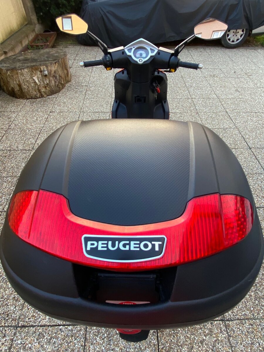 Peugeot Speedfight 3 - 6
