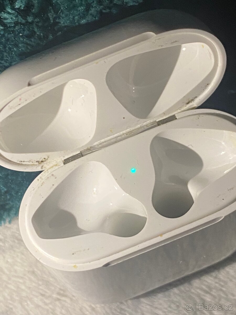 AirPods 2 nabíjecí pouzdro - 6