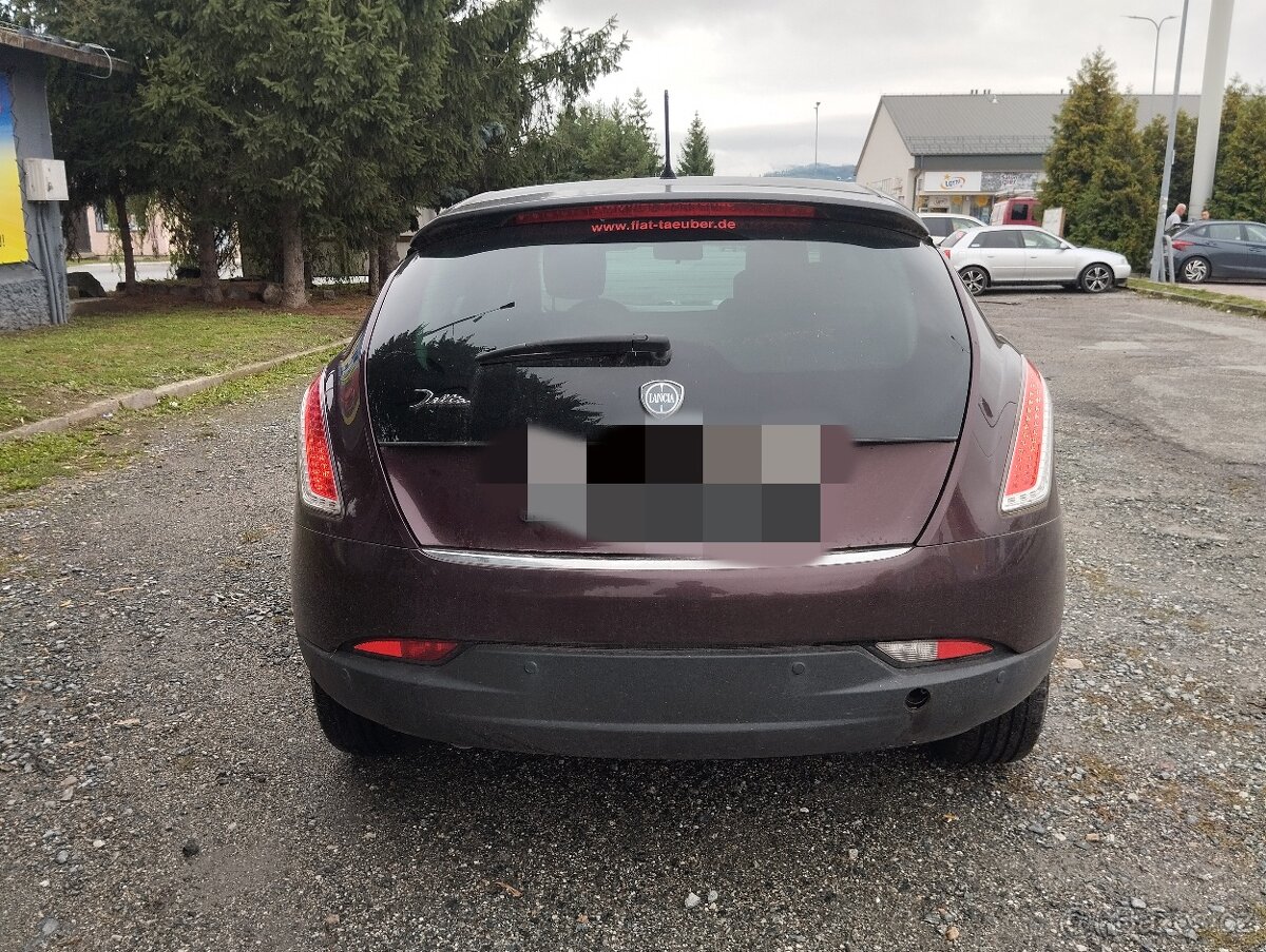 Lancia delta III 2 JTD 121KW - 6