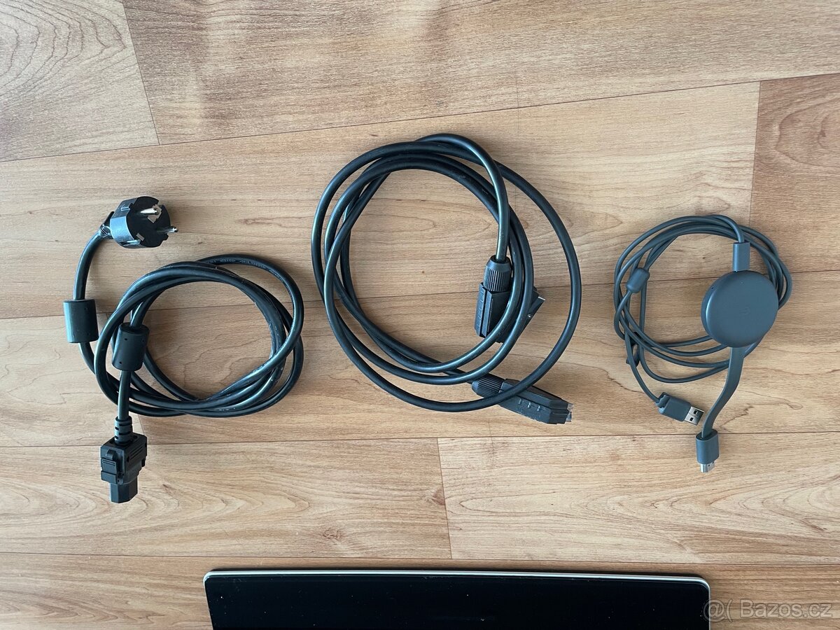 PANASONIC TV + GOOGLE CHROMCAST 3 - 6