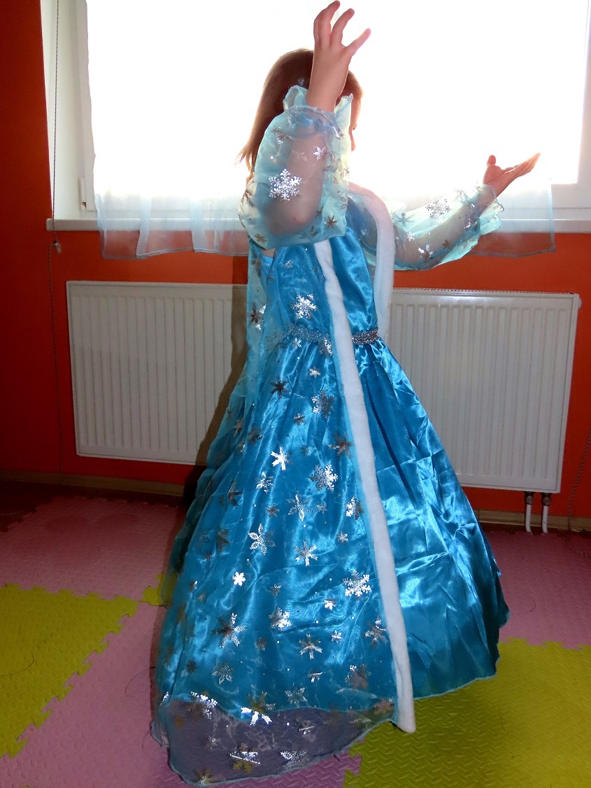 Překrásné dlouhé šaty princezna Elza + plášť vel.122/128. - 6