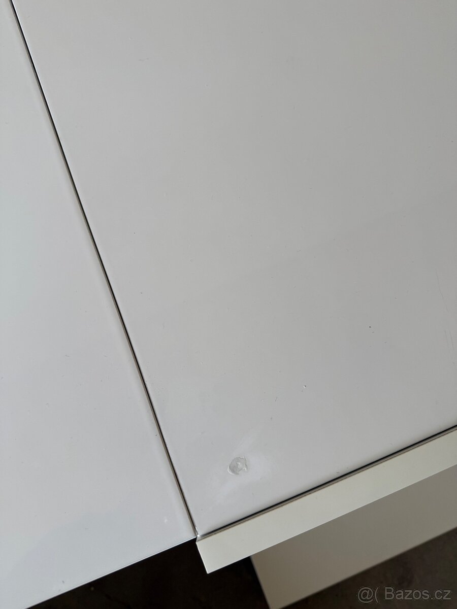 Skříňka pod tv - 6