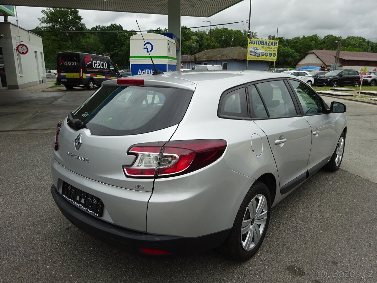 Renault Mégane 1,9 DCi - 6