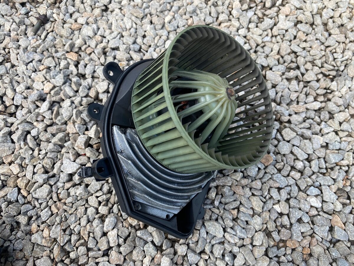 Náhradní díly VW Passat b5 - 6