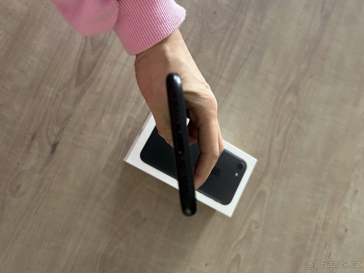 Iphone XR 128gb cerni - 6