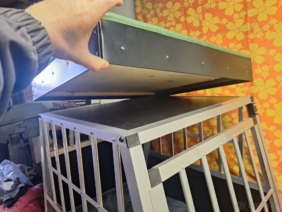 Klec pro psa do auta - 6