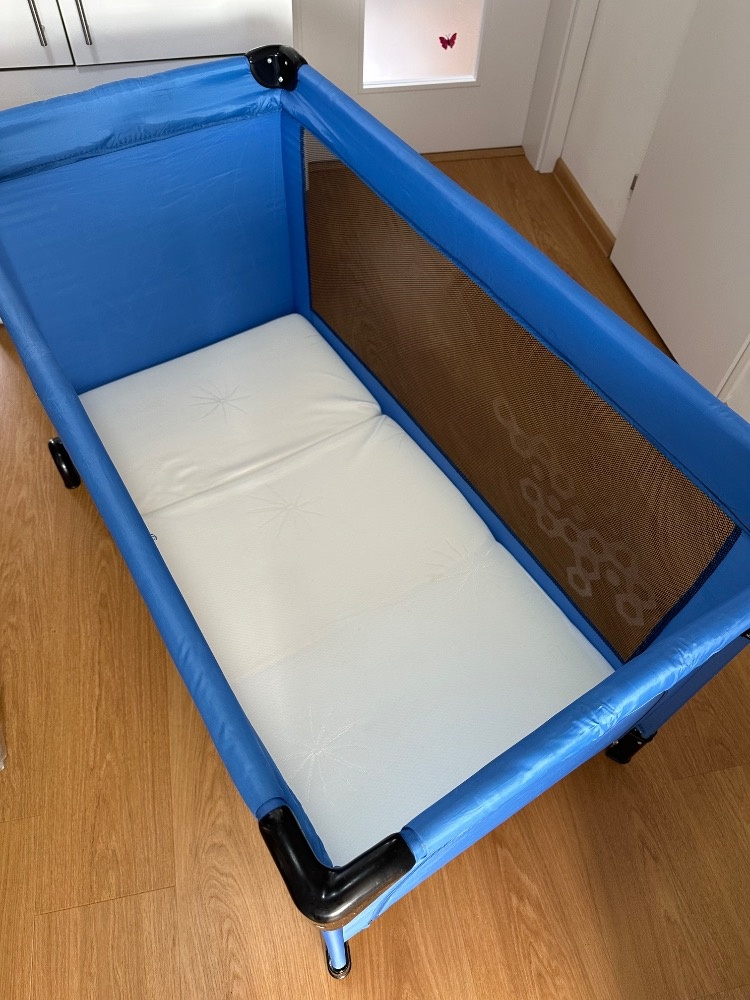 Cestovní postýlka - 6