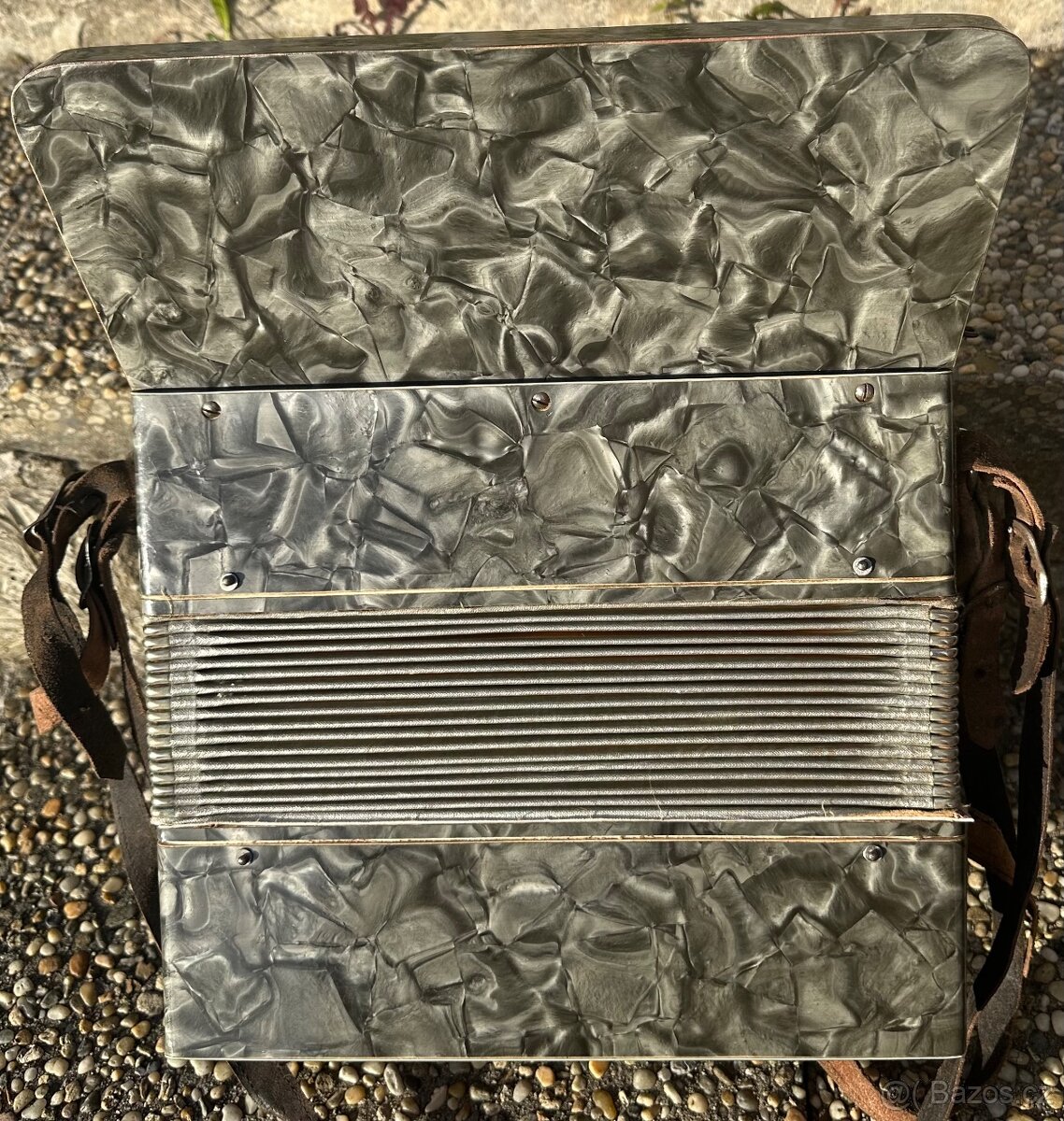 Prodám klávesovou tahací harmoniku HESS - 6