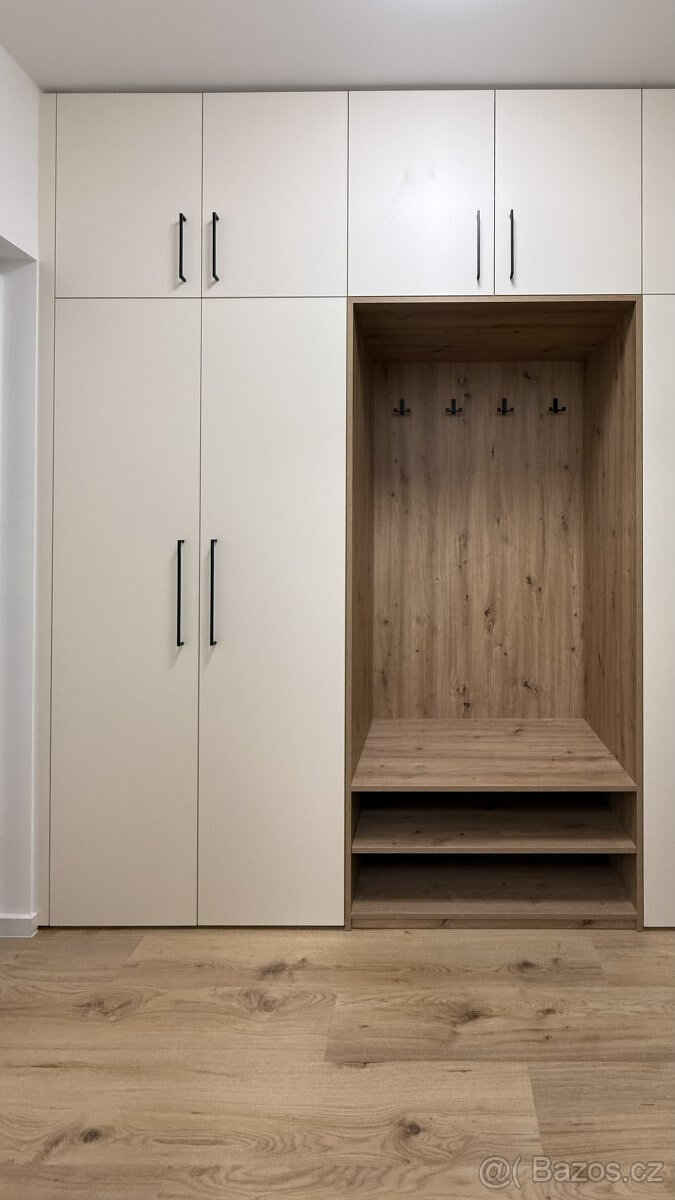 Pronájem bytu 1+kk, Vrbenská, České Budějovice 4, 15000 Kč/m - 6