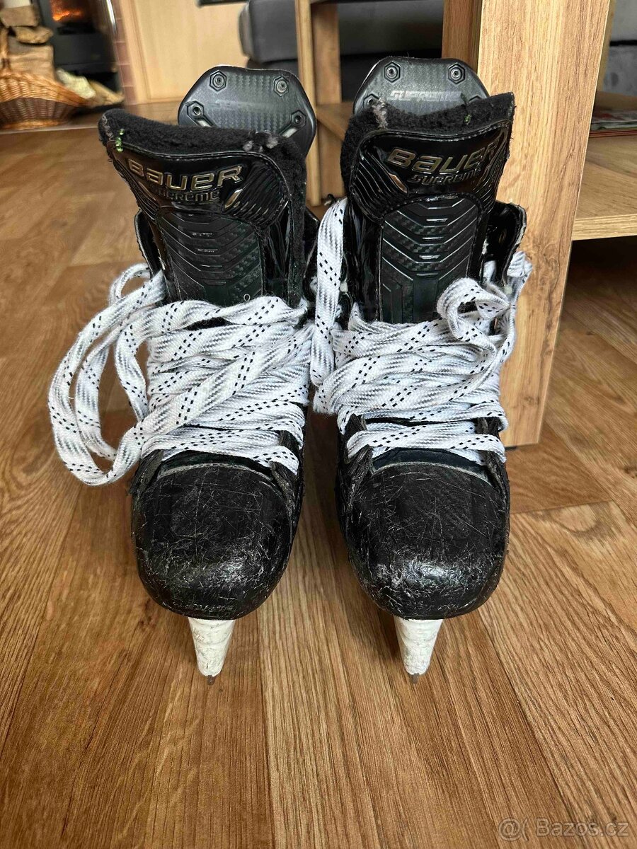 Brusle BAUER SUPREME MACH - 6