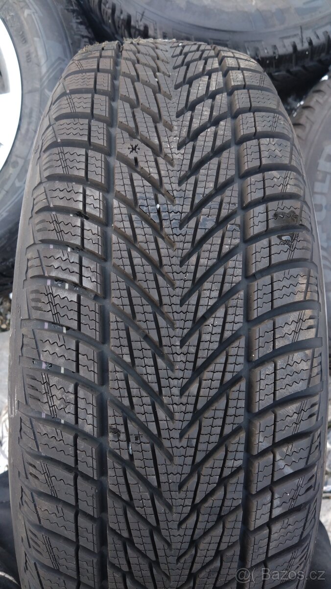 ZIMNÍ 16 5X114,3 DUSTER QASHQAI SPORTAGE SANTA FE - 6