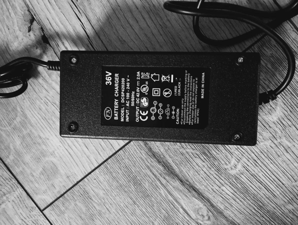 Elektrokoloběžka se sedačkou 350W - bez řidičáku - 6