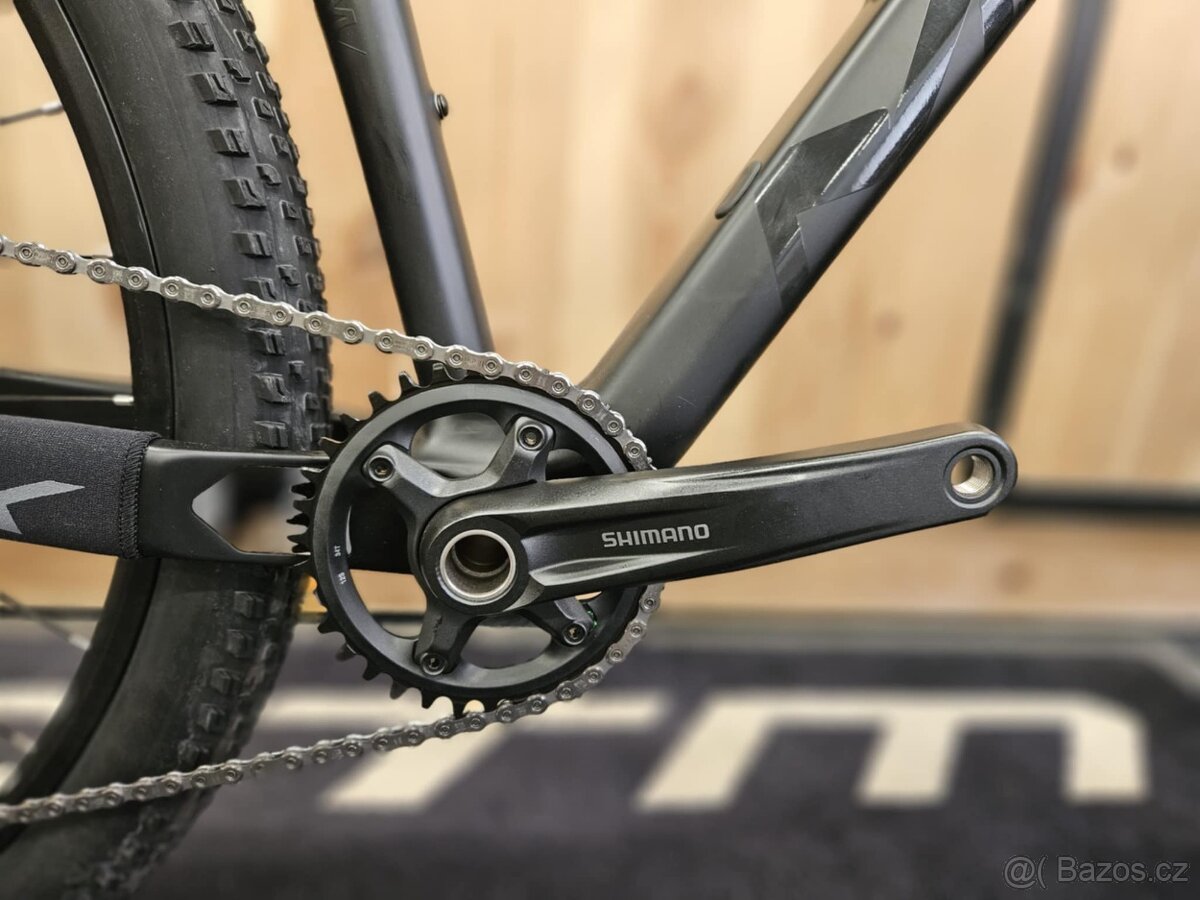 NOVÉ KARBONOVÉ HORSKÉ KOLO MRX - 6