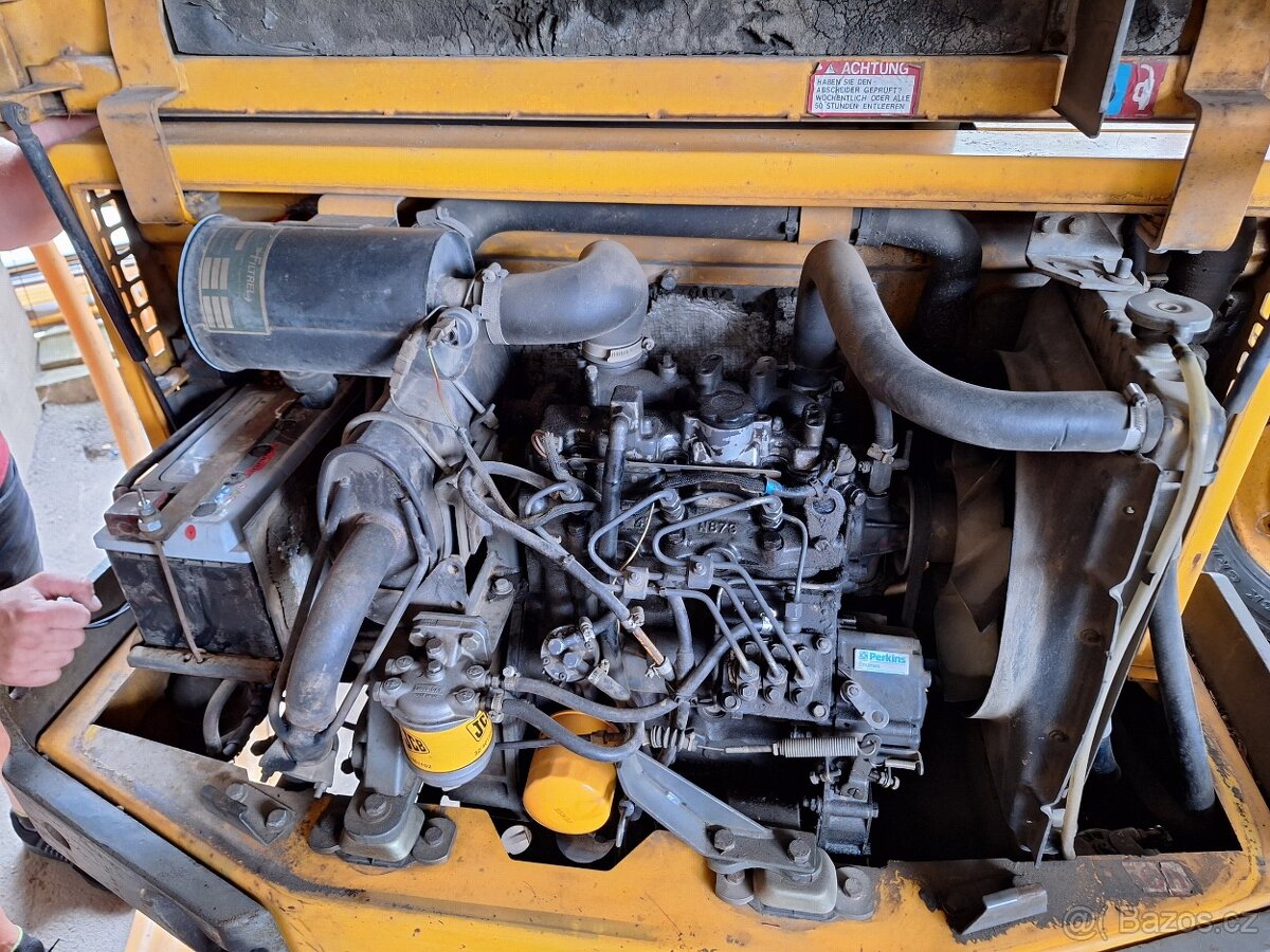 JCB 803 - minirypadlo 3t - 6