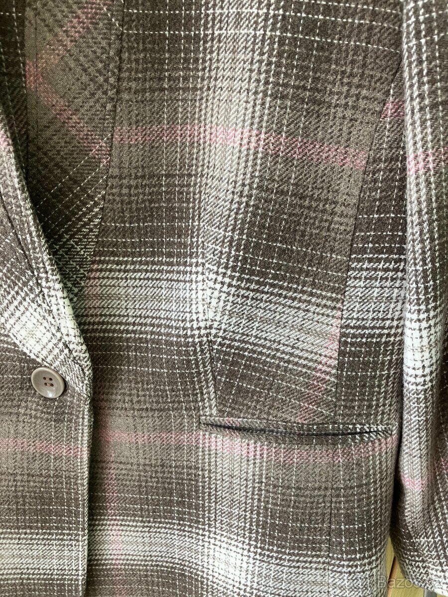 Dámské polovlněné sako. - 6